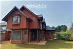  Venta  Casa en Valdivia  $353.907.200 UF8.600 